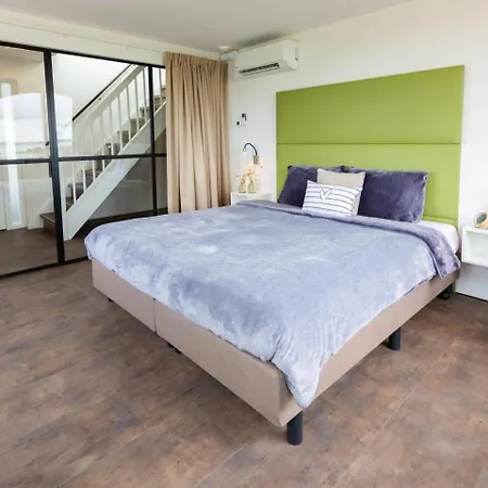 Penthouse De Parelduiker - Kabbelaarsbank アパート アウドルプ